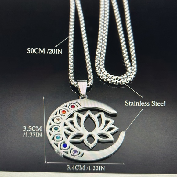 Flower lotus moon necklace - Picture 2 of 4